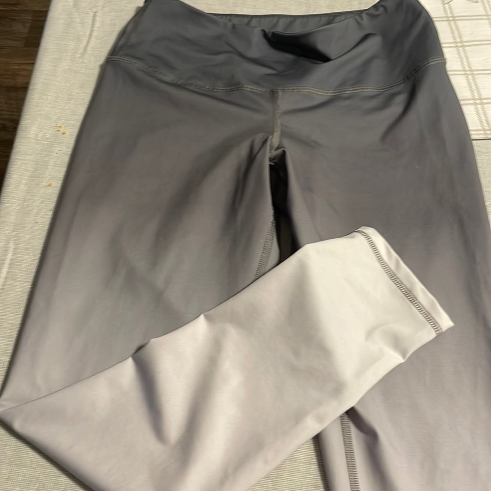 Zella leggings